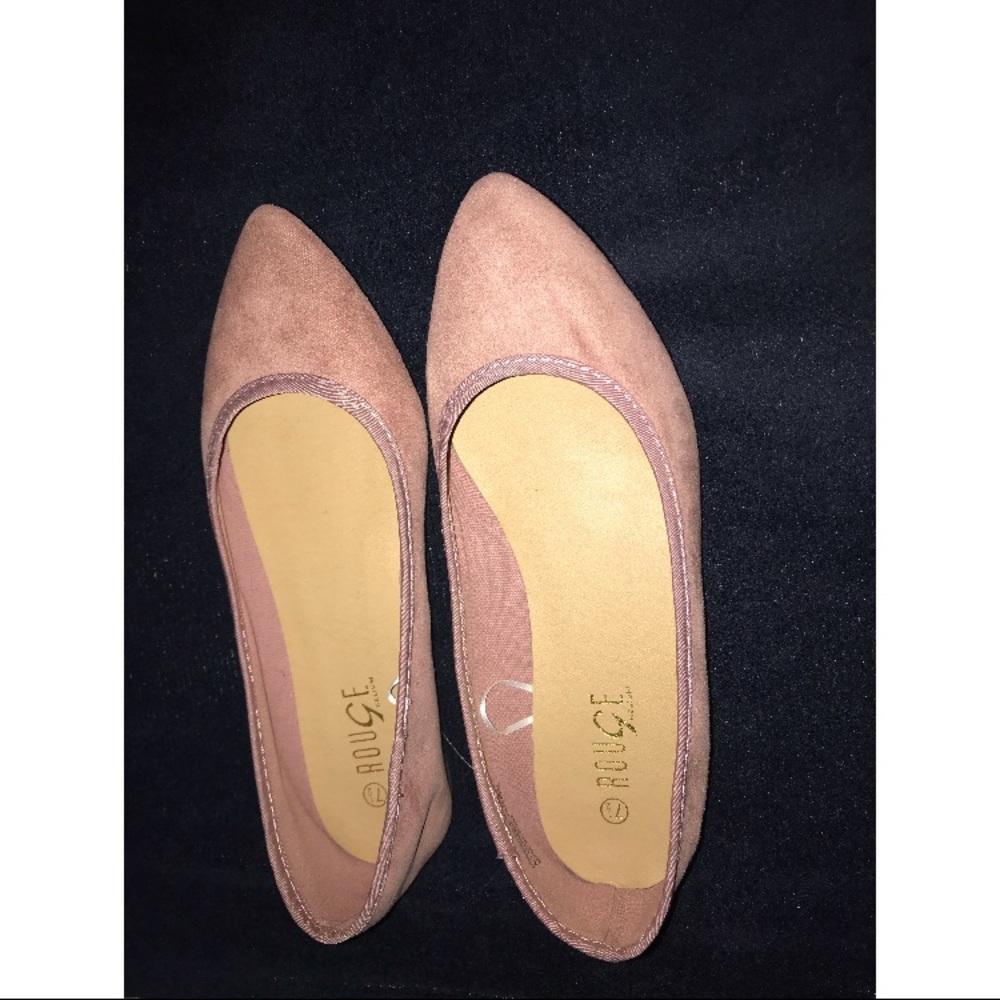 Pointed Flats
